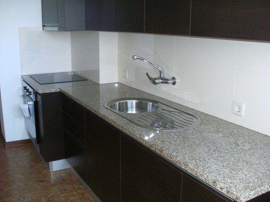 T3 junto ao Metro D. João II | Garagem | Av. República