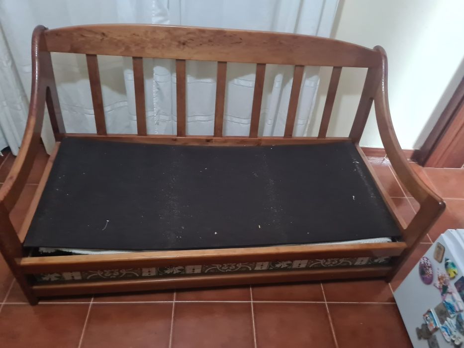 Sofa cama em bom estado