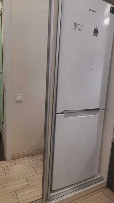 D1C  Сдам 2х уровневую гостинку ЖК Карамель, пер. Резниковский