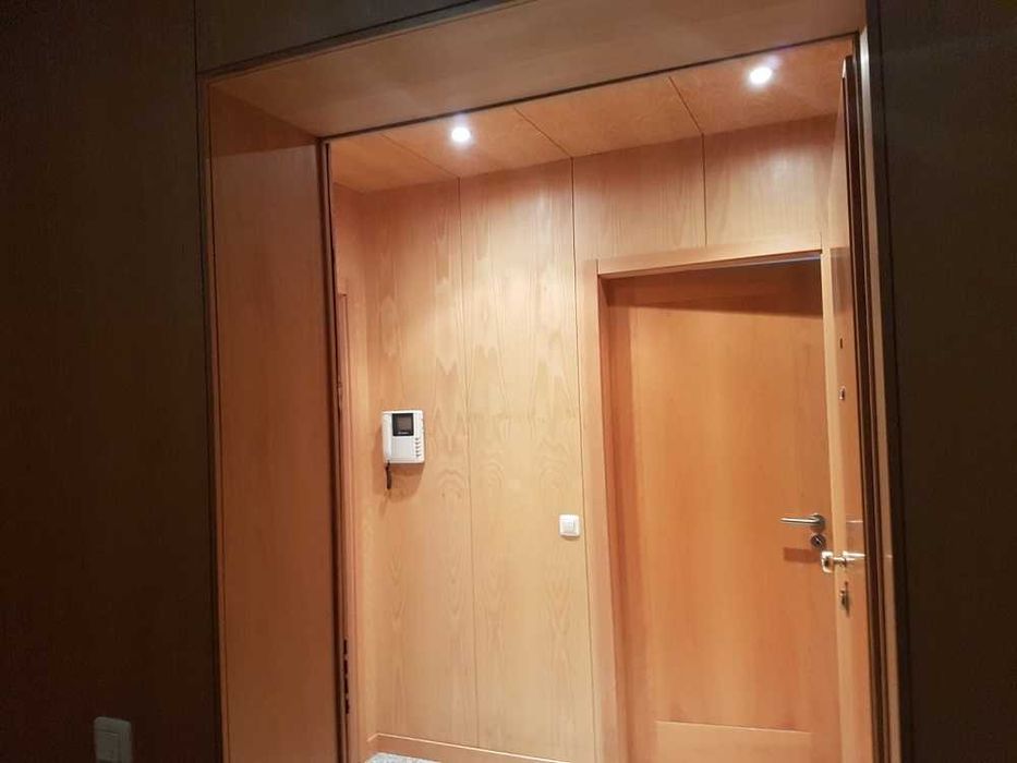 Alugo Apartamento T2 Mobilado/Equipado Centro de Penafiel