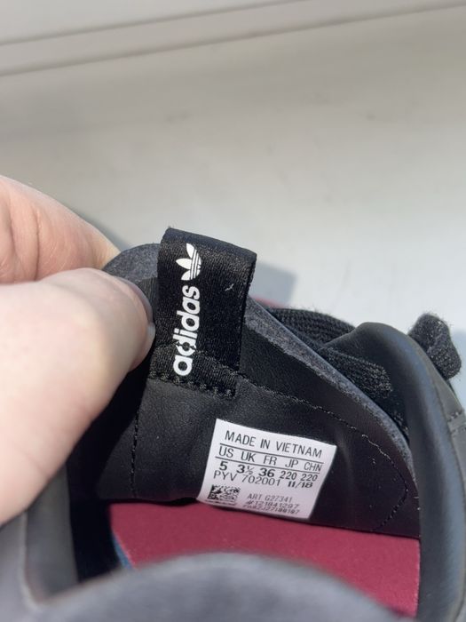 Жіночі кросівки adidas sleek (g27341)35 розмір