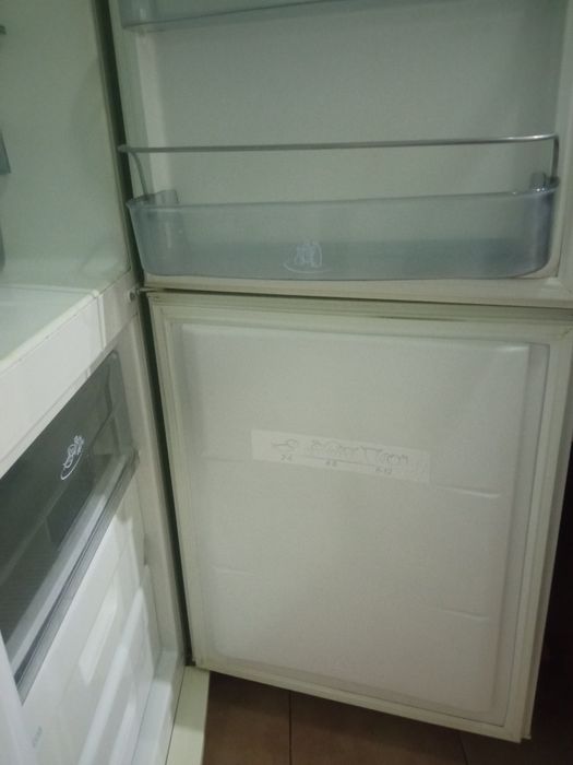 Холодильник Snaige