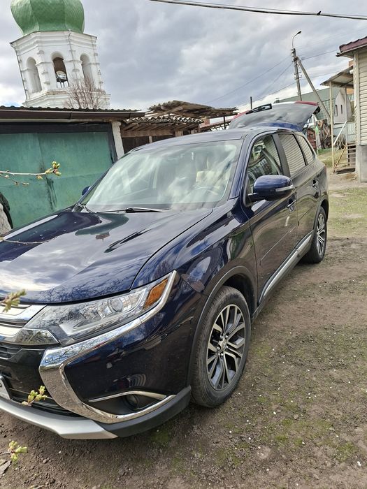 Продам Mitsubishi Outlander