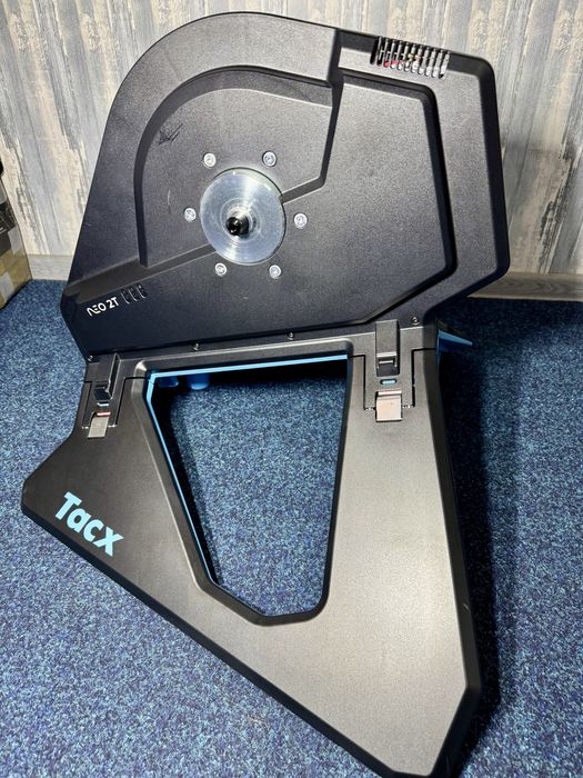 【ジャンク品】Tacx NEO 2 Smart tacx neo 2t - Хобби, отдых и спорт - OLX.ua
