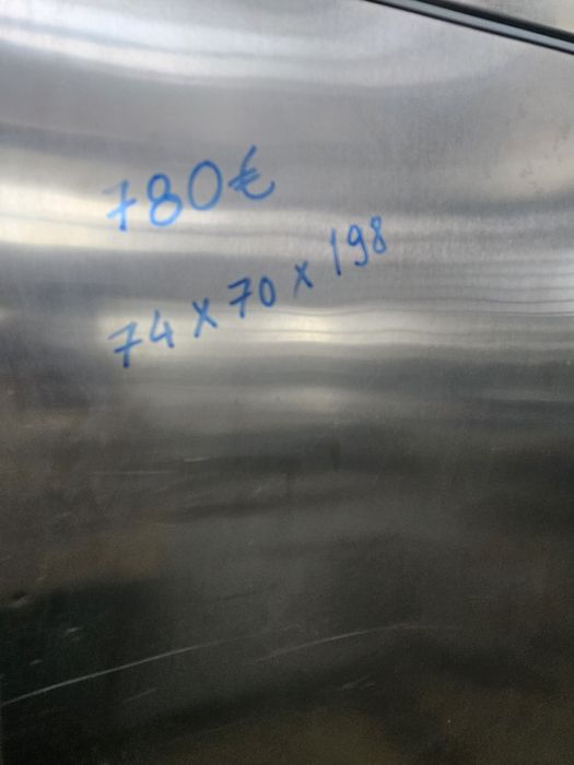 Armário de inox refrigerado
