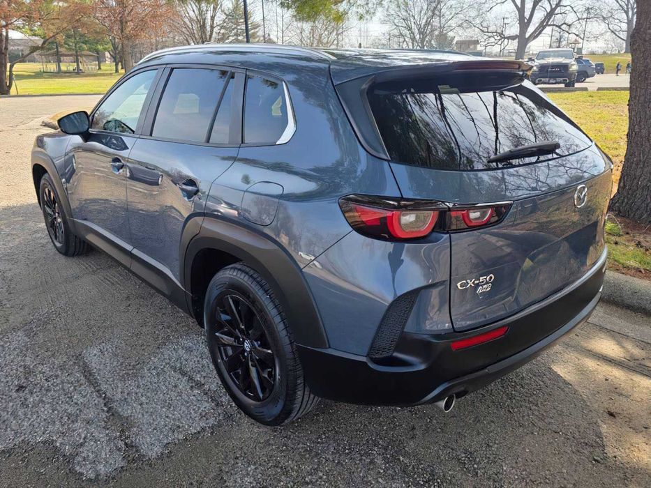 Mazda CX-50 S Preferred      2024
