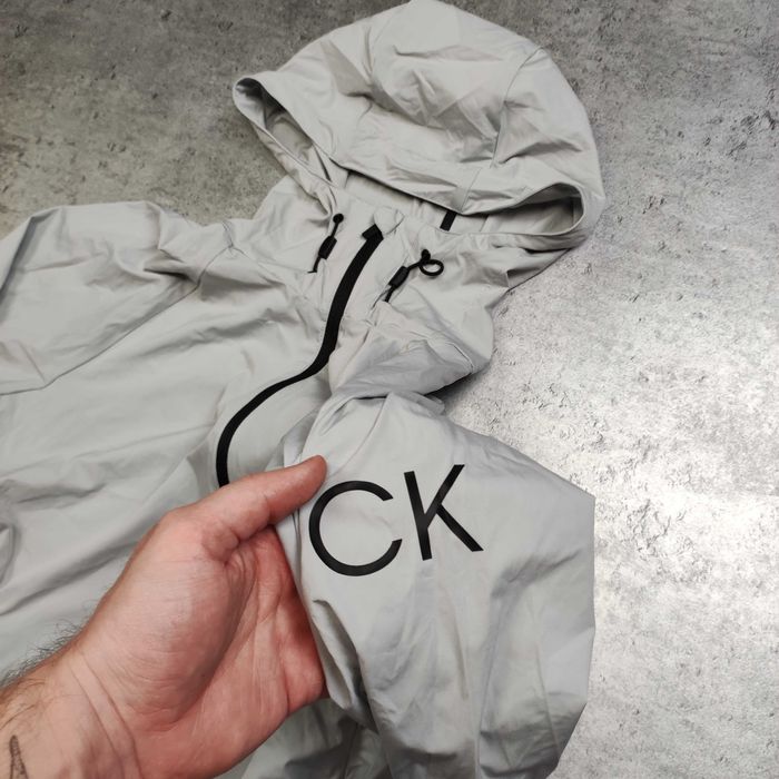 DAMSKA Kurtka Lekka Wiatrówka PREMIUM Suwak Sportowa Calvin Klein