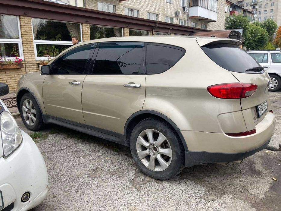 продам subaru tribeсa