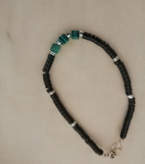 Pulseira de malaquite e ónix  negro