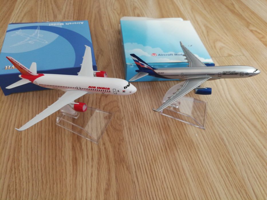 2x model samolot 1/400 airbus a350 metalowe metal