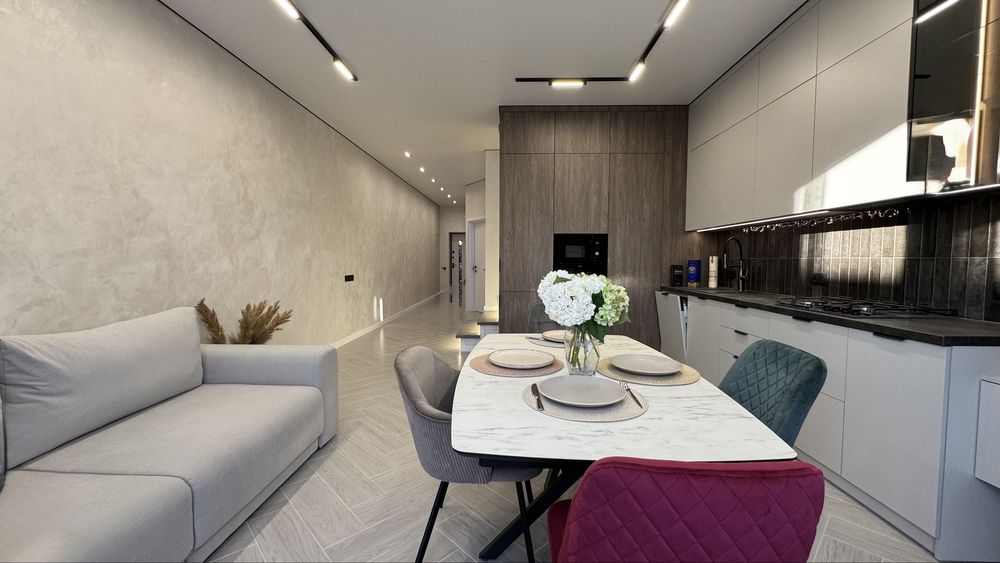 Без комісії таунхаус з ремонтом