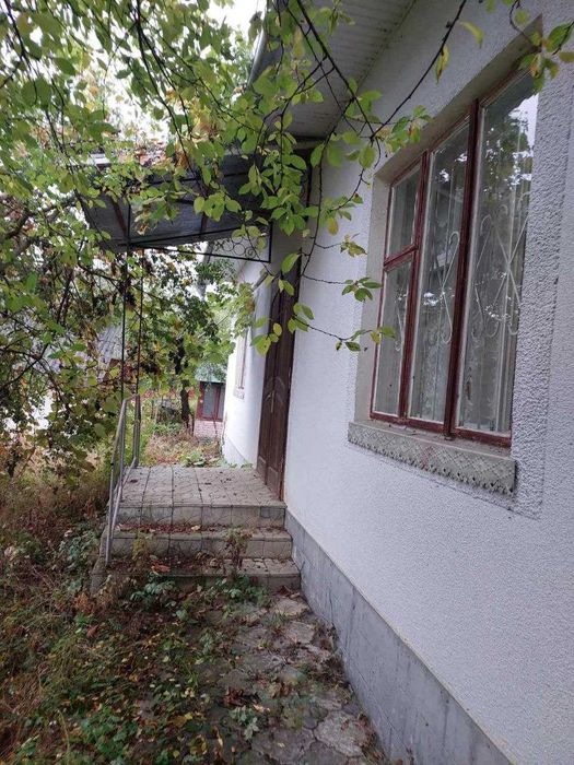 Домоволодіння в Іванківцях зі зручностями,  можна під Є-відновлення