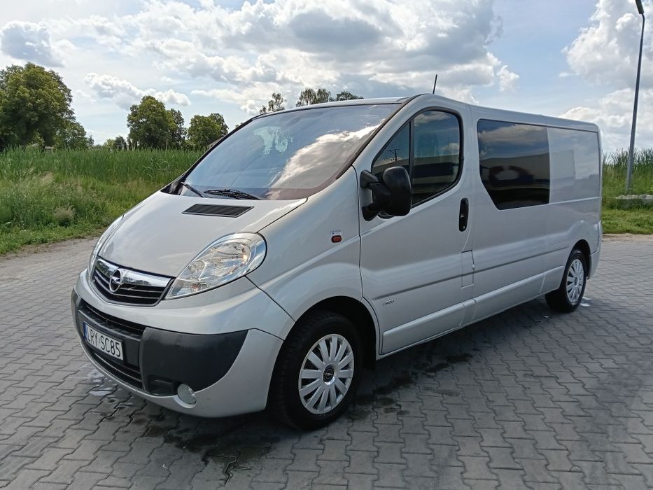 Opel Vivaro 2.5 145km