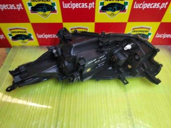 Ótica Dto TOYOTA YARIS R / iA (DL2S_) | 15 -