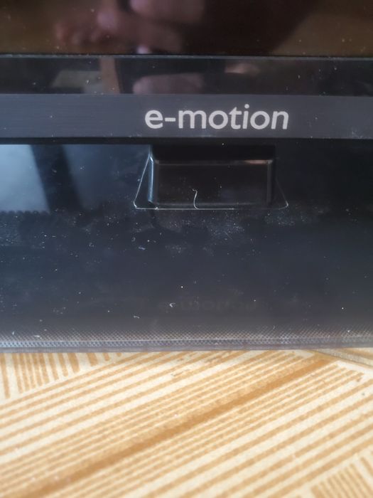 TV 32 polegadas E-motion ler descricao