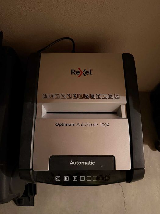 Trituradora de Papel Rexel Optimum AutoFeed+ 100X Automática