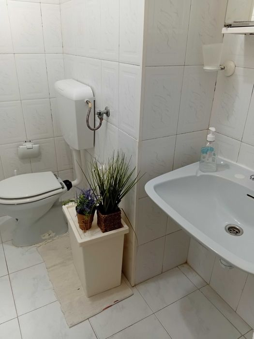 Quarto para Arrendamento Mensal
