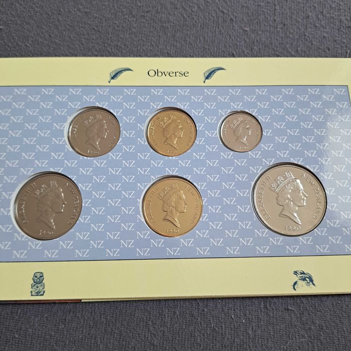 Новая Зеландия 1990 бaнкoвcкий нaбop из шести мoнet