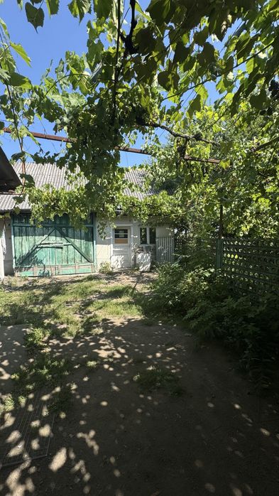 Продаж будинку с. Великі Лучки