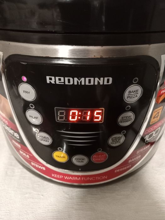 Мультиварка Redmond