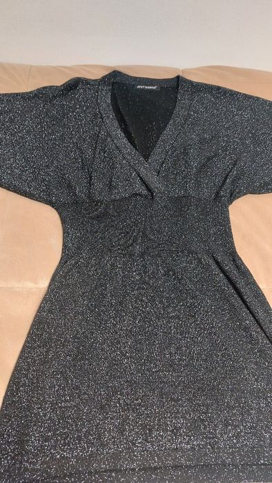 Vestido novo preto com brilho