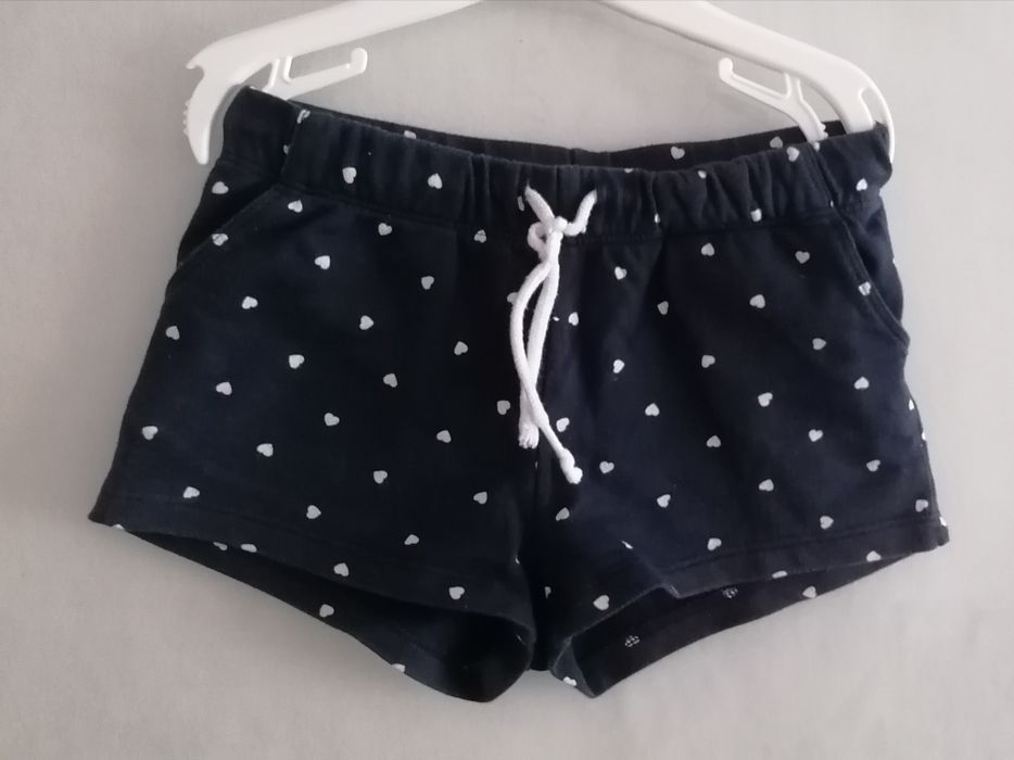 Krótkie spodenki hm 98-104