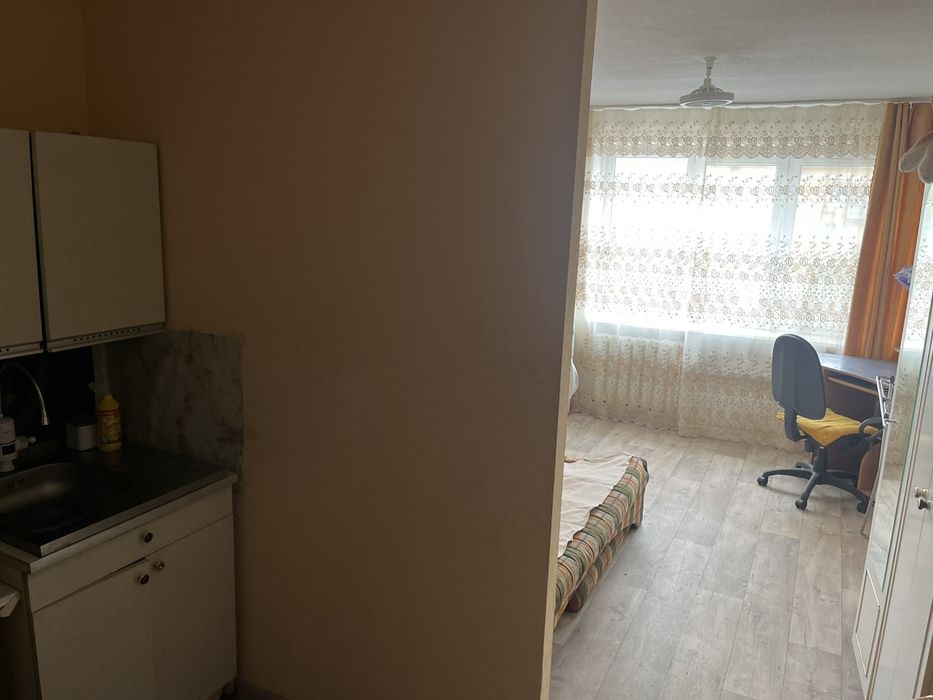 Продам  комнату в центре городе Самарь.