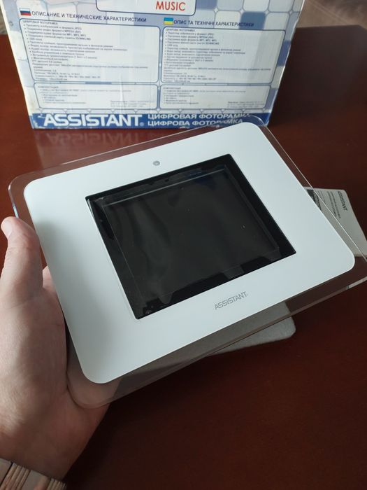 Цифровая фото рамка Assistant новая