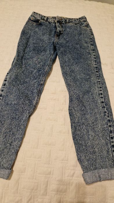 Jeansy mom fit Bershka S