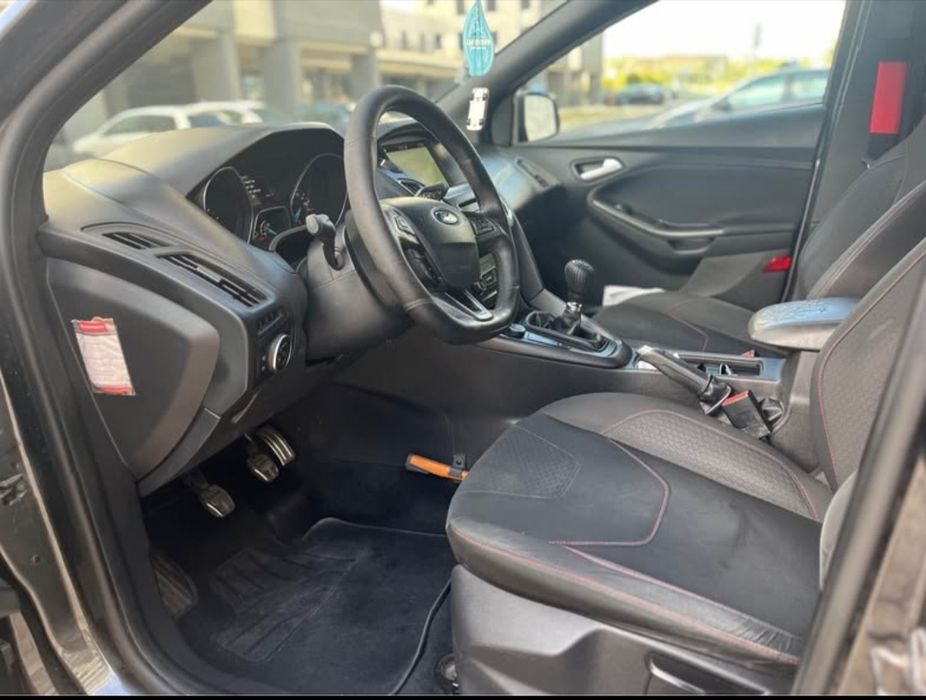 Ford focus st line