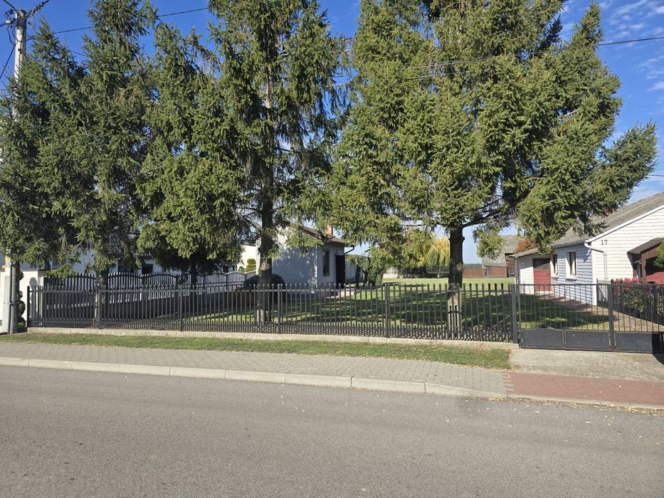 Sprzedam siedlisko- Lisiewice Małe 1700 m² - Widok 2