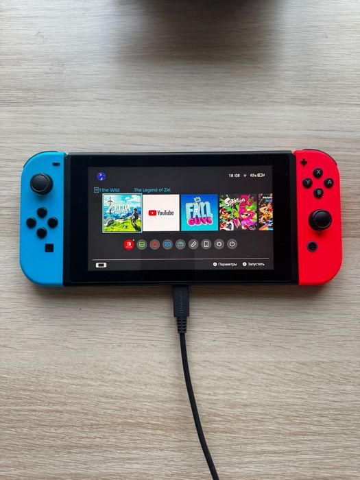 Nintendo Switch + Повний комплект + 2 гри в подарунок