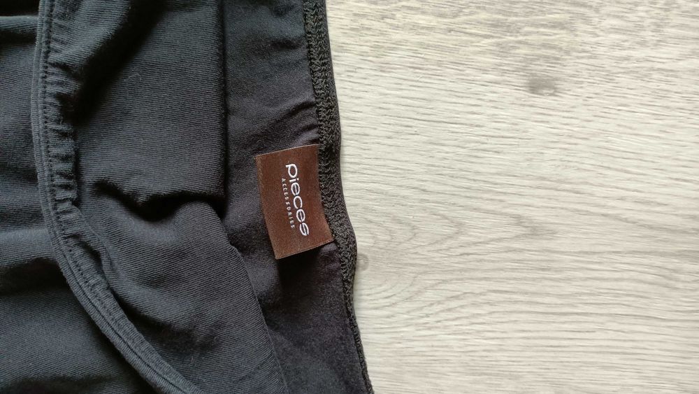 Bawełniana sukienka tuba czarna