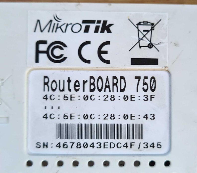MikroTik RouterBOARD RB750 5xLAN Fast Ethernet, компактний роутер: 590 ...
