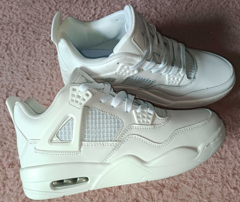 Stylowe białe  buty sneakersy