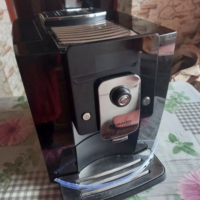 Кофемашина Master Coffee MC1601W
