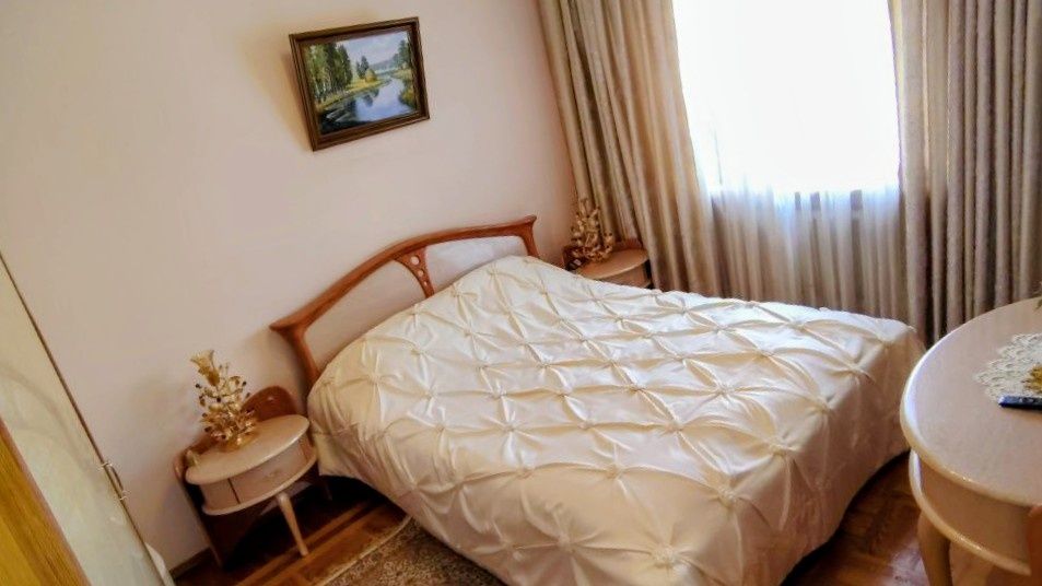 Квартира на м-ві Таращанський.Працюємо з держпрограмами та Є-відновлен