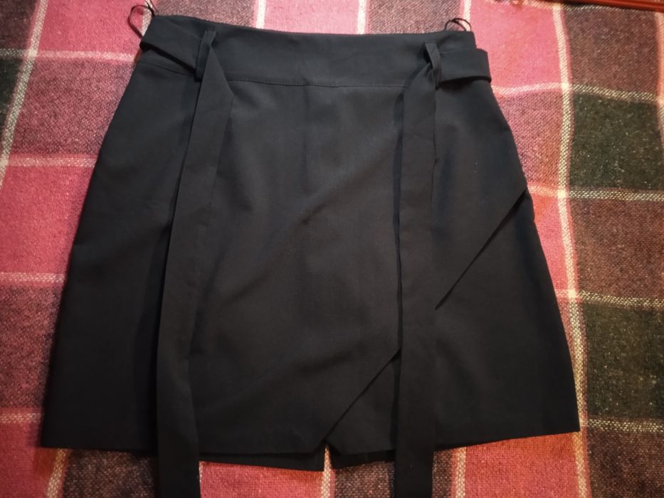 Продаю нові спідниці
