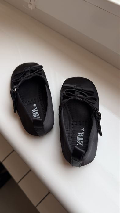 Дитячі балетки zara