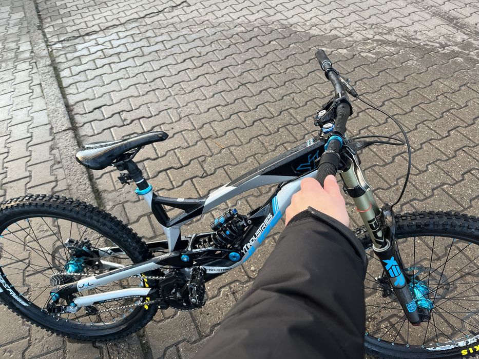 YT Industries Tues 2012