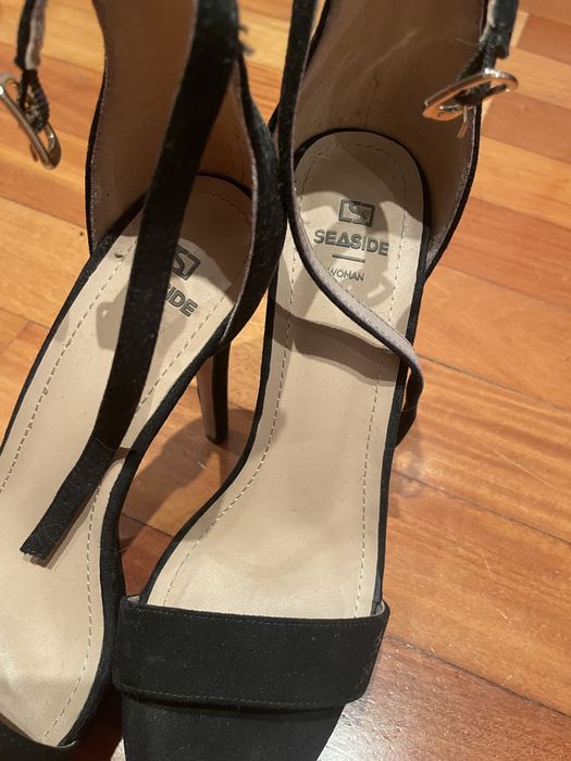 Sandálias salto alto