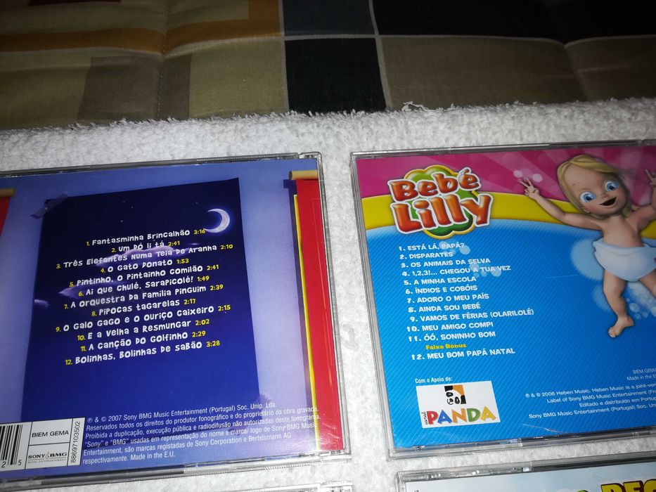 cds para crianças (avô cantigas, bebé lilly, pintas, gato das botas)