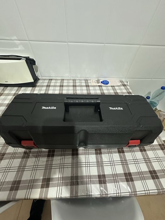 Ferramentas Makita novas