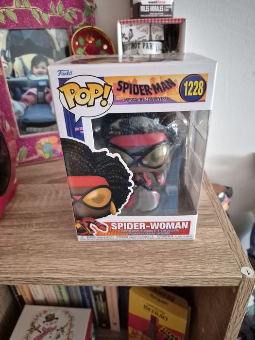 Funko Pop Marvel Spider-Man Across The Spider-Verse  - Spider-Woman