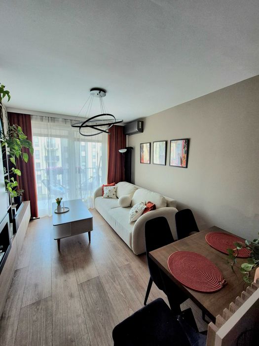 Bezpośrednio sprzedam| 53 m2| złocień| wysoki standard| klimatyzacja| balkon