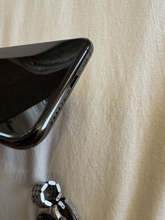 iPhone Xs 64Gb em bom estado