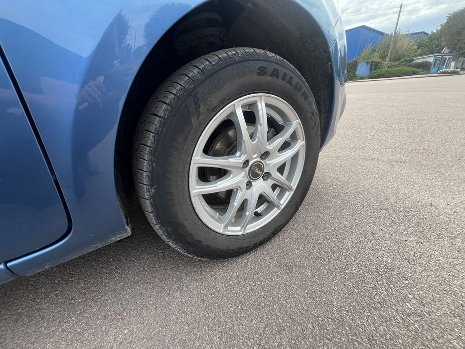 Renault Clio (2010).