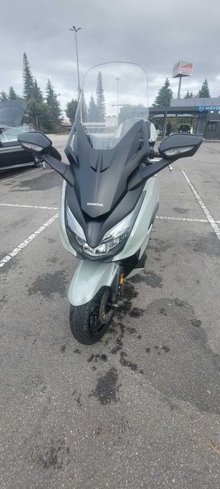 Honda Forza 125 scooter
