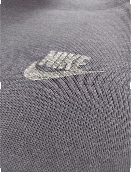 Czarna bluza nike