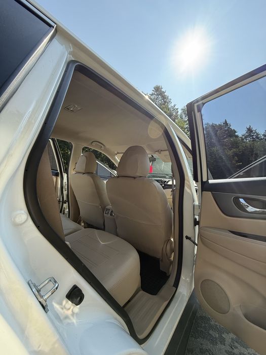 Nissan Rogue 2015рік